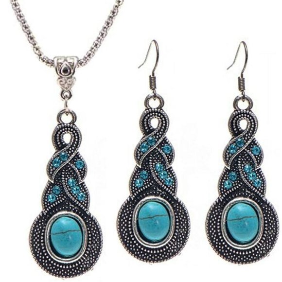 Jewelry - Vintage Geometric Spiral Necklace And Earrings Woman